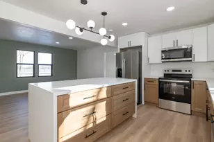 70908 Elkhart Rd, Edwardsburg, MI 49112 - Photo 4