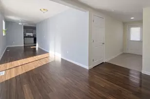 261 N Mary St, Marine City, MI 48039 - Photo 2