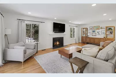 2460 Adare Road, Ann Arbor, MI 48104 - Photo 14