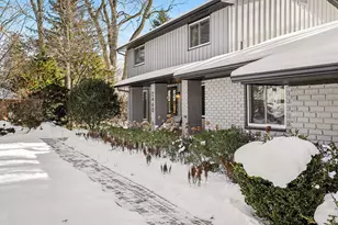 2460 Adare Rd, Ann Arbor, MI 48104 - Photo 6