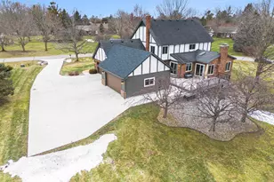 5449 Countryside Dr, Saline, MI 48176 - Photo 8