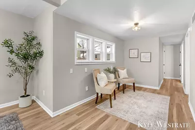 248 Matilda Street NE, Grand Rapids, MI 49503 - Photo 8