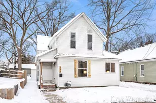 248 Matilda St NE, Grand Rapids, MI 49503 - Photo 2