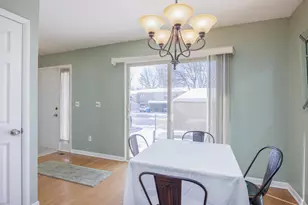 1472 Oakbrook E Dr, Rochester Hills, MI 48307 - Photo 6