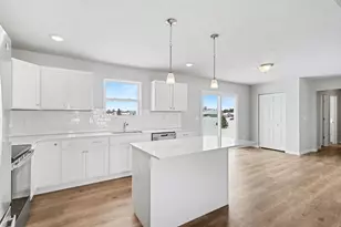 1045 Foxglove Ave, Vicksburg, MI 49097 - Photo 6