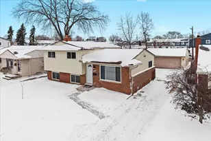 39618 Bart St, Canton, MI 48187 - Photo 10