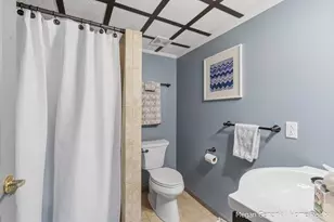 210 Bay Cir Ct, Holland, MI 49424 - Photo 30