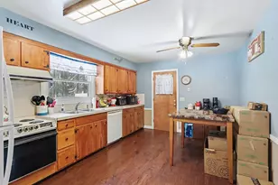 9235 Bunkerhill Dr, Richland, MI 49083 - Photo 4