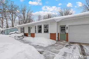 3665 Remembrance Rd NW, Grand Rapids, MI 49534 - Photo 32