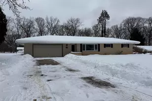 1025 Joliet Dr, Niles, MI 49120 - Photo 2