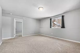 553 N Cygnet Lake Dr, Benton Harbor, MI 49022 - Photo 20