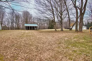 1718 Barron Lake Rd, Niles, MI 49120 - Photo 4