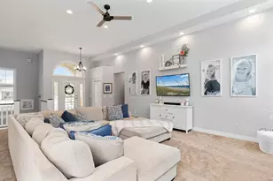 5009 Red Maple Ct SW, Wyoming, MI 49418 - Photo 6