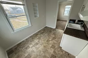 22765 Rosalind Ave, Eastpointe, MI 48021 - Photo 14