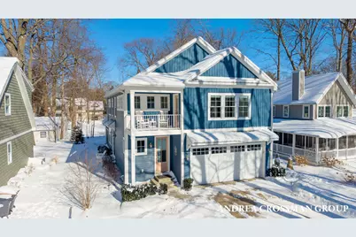 27 Third Street, South Haven, MI 49090 - Photo 1