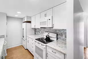 814 York Ave, Holland, MI 49423 - Photo 8