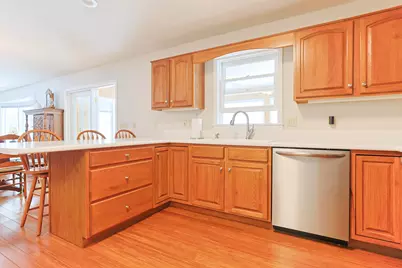 1005 Winchester Court, Niles, MI 49120 - Photo 6