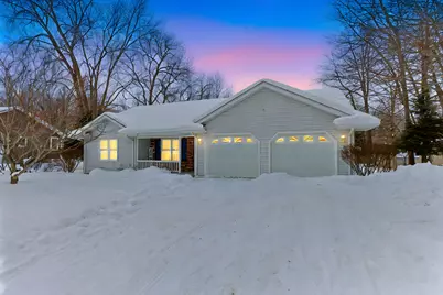 1005 Winchester Court, Niles, MI 49120 - Photo 2