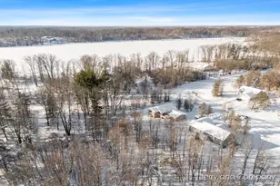 907 Apple Rdg Ct, Allegan, MI 49010 - Photo 32