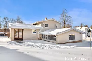 918 S Broas St, Belding, MI 48809 - Photo 28