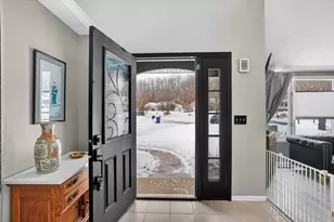 4030 Gatewood Dr, Jackson, MI 49203 - Photo 4