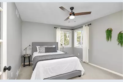 483 Sunbrook Street SE, Grand Rapids, MI 49508 - Photo 16