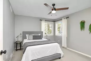 483 Sunbrook St SE, Grand Rapids, MI 49508 - Photo 16