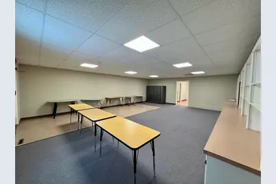 1627 W Lakewood Boulevard, Holland, MI 49424 - Photo 6