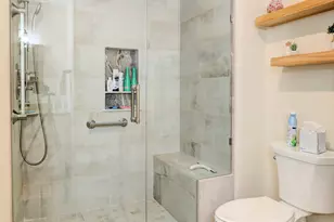 893 Harvest Dr, Holland, MI 49423 - Photo 10