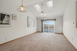 38 W Scotts Dr, Holland, MI 49424 - Photo 4