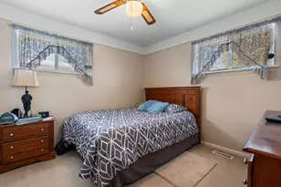 20548 Lockwood St, Taylor, MI 48180 - Photo 12