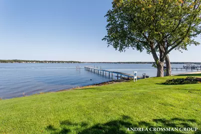1933 South Shore Drive, Holland, MI 49423 - Photo 8