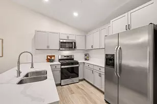 3333 Clear Vista Ct NE, Grand Rapids, MI 49525 - Photo 8