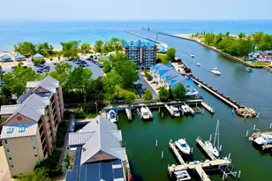 240 Water St, Saint Joseph, MI 49085 - Photo 2