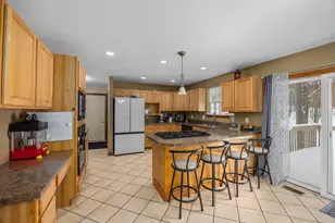 12095 Dubois Dr, Canadian Lakes, MI 49346 - Photo 6