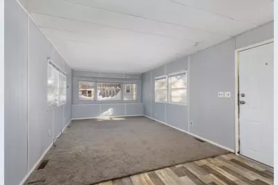 4500 Crabapple Court NW, Walker, MI 49534 - Photo 6