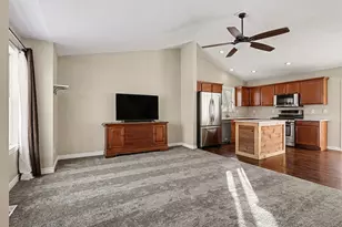 115 Grandview, Galesburg, MI 49053 - Photo 4