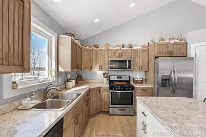 6361 88th Avenue, Zeeland, MI 49464 - Photo 4