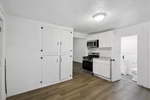 120 E Montcalm St, Greenville, MI 48838 - Photo 14