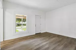 120 E Montcalm St, Greenville, MI 48838 - Photo 8