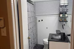 20240 Patton St, Detroit, MI 48219 - Photo 14