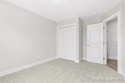1571 N Village Circle, Kalamazoo, MI 49009 - Photo 10