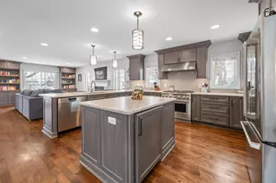 990 Ross St, Plymouth, MI 48170 - Photo 4