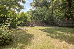 712 S Lagrave St, Paw Paw, MI 49079 - Photo 22