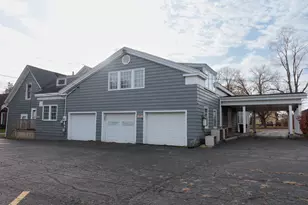 208 W Erie St, Albion, MI 49224 - Photo 4