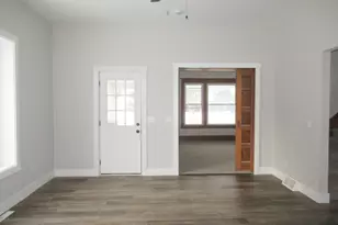 114 S Lakeview St, Sturgis, MI 49091 - Photo 6