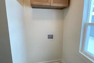 201 Swedish Dr, Battle Creek, MI 49037 - Photo 14