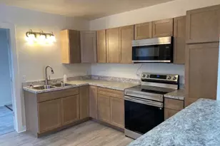 201 Swedish Dr, Battle Creek, MI 49037 - Photo 4