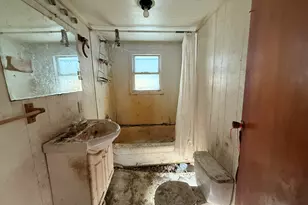 2051 Battle Creek Rd, Charlotte, MI 48813 - Photo 20