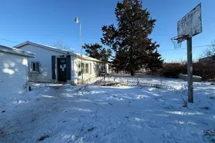 2051 Battle Creek Rd, Charlotte, MI 48813 - Photo 1